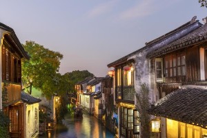 周庄出装攻略（探索周庄无敌出装，让你在战场上无人可挡）