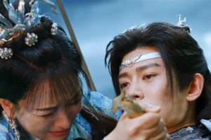 李靖开局出装攻略（成为荣耀战场上的无敌狂人！）